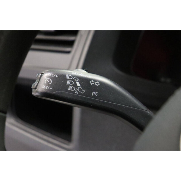 2018 Volkswagen Transporter-45494866