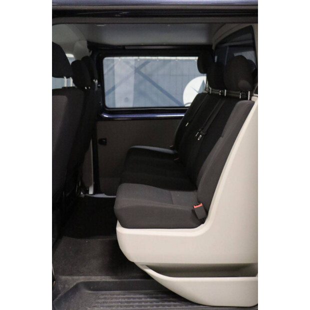 2018 Volkswagen Transporter-45494874
