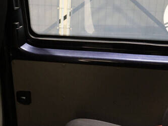 2018-volkswagen-transporter-1424340-45494875