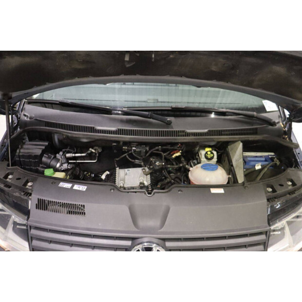 2018 Volkswagen Transporter-45494884