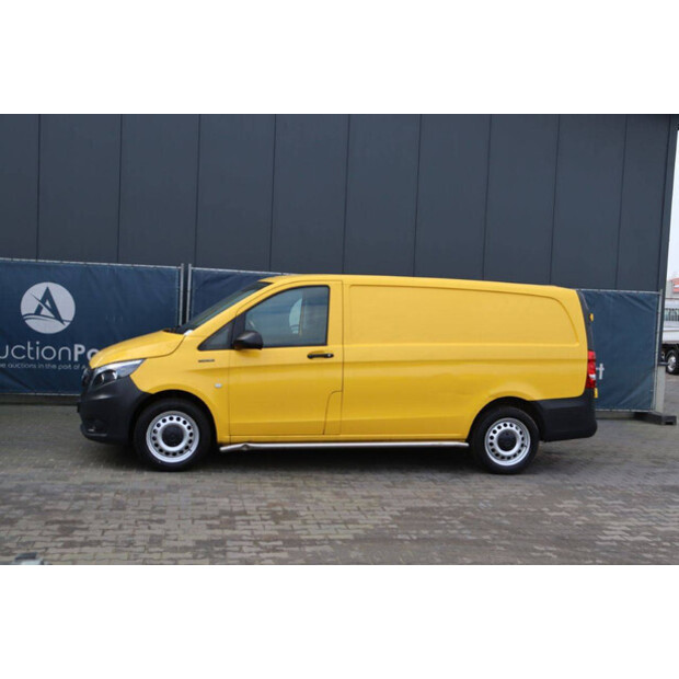 2020 Mercedes-Benz EVITO-45495079