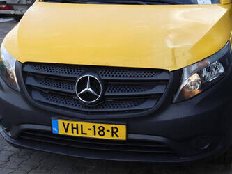 2020-mercedes-benz-evito-45495089