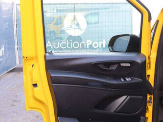 2020-mercedes-benz-evito-45495098