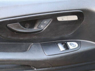 2020-mercedes-benz-evito-45495099