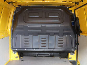 2020-mercedes-benz-evito-45495120