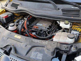 2020-mercedes-benz-evito-45495130