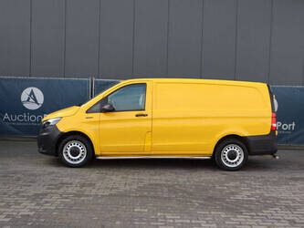 2020-mercedes-benz-evito-1424351-45495181