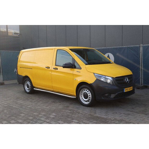 2020 مرسيدس بنز EVITO-45495186