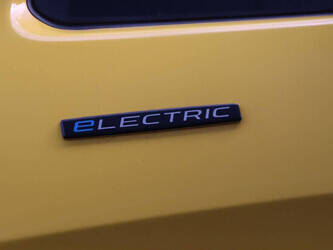 2020-mercedes-benz-evito-1424351-45495195