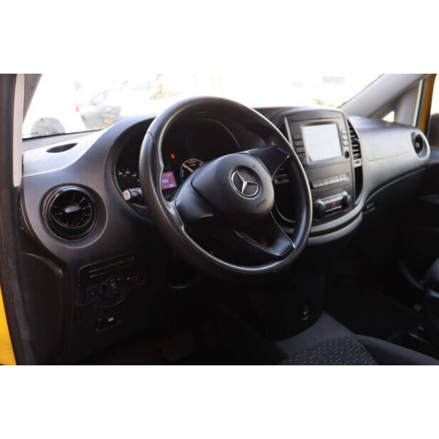 2020 مرسيدس بنز EVITO-45495215