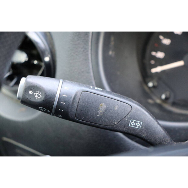 2020 مرسيدس بنز EVITO-45495221