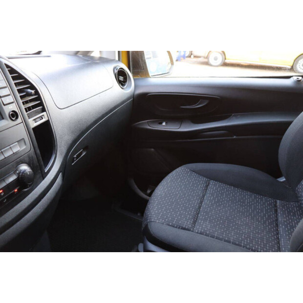 2020 مرسيدس بنز EVITO-45495233