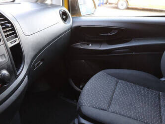 2020-mercedes-benz-evito-1424351-45495233