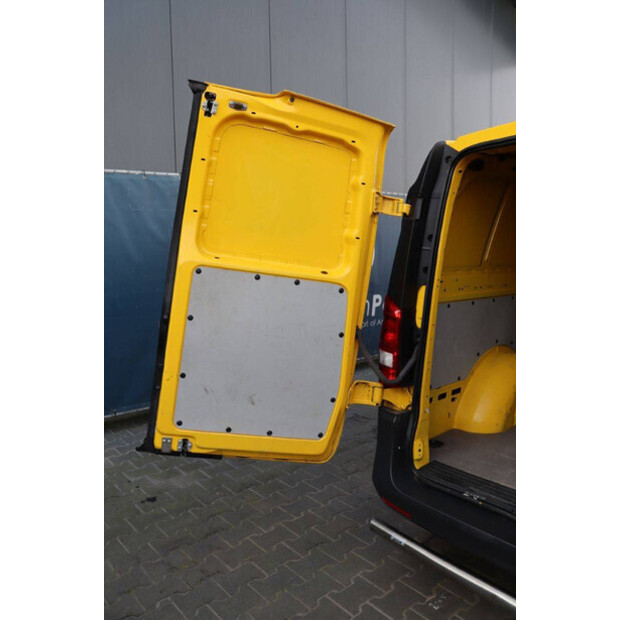 2020 مرسيدس بنز EVITO-45495235