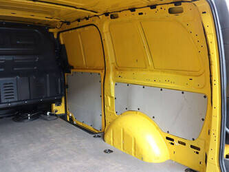 2020-mercedes-benz-evito-1424351-45495243