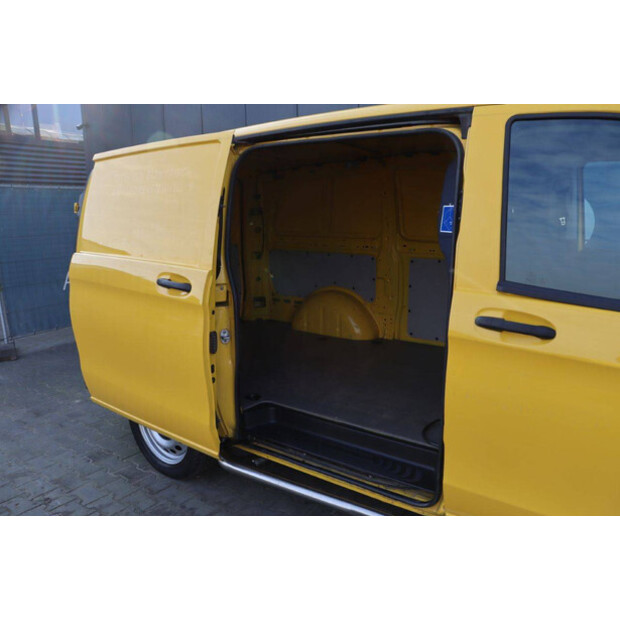 2020 مرسيدس بنز EVITO-45495247