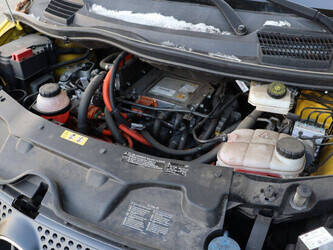 2020-mercedes-benz-evito-1424351-45495257