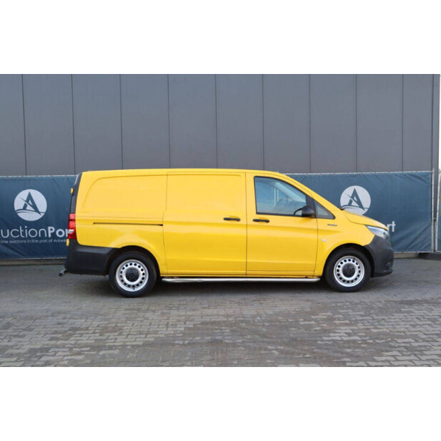 2020 Mercedes-Benz EVITO-45495282