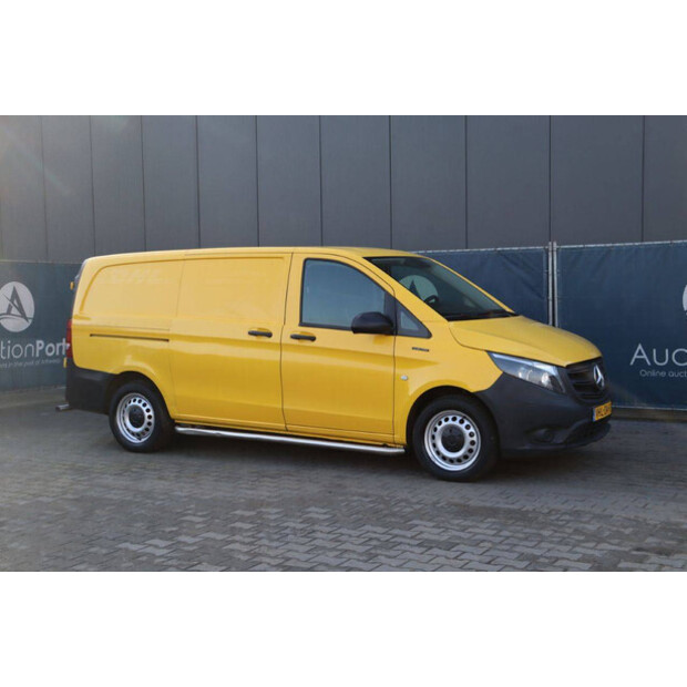 2020 Mercedes-Benz EVITO-45495283