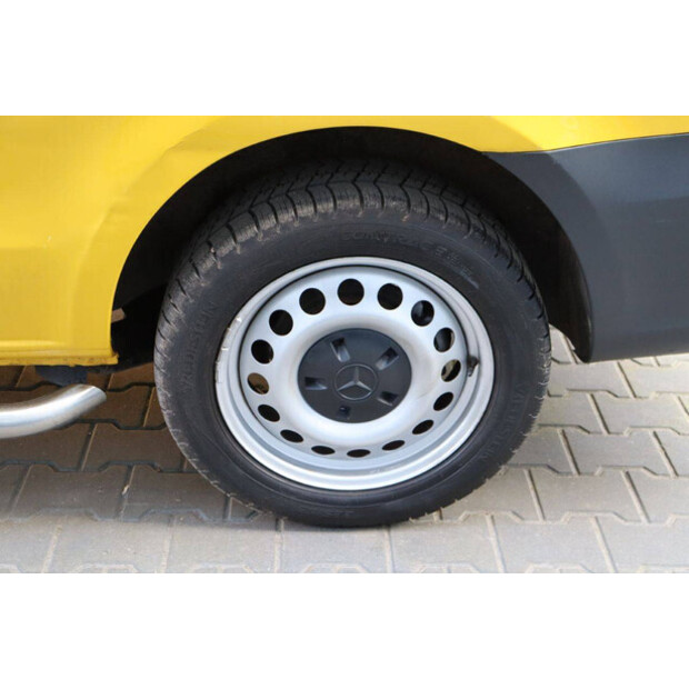 2020 Mercedes-Benz EVITO-45495290