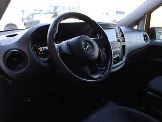 2020-mercedes-benz-evito-1424353-45495299