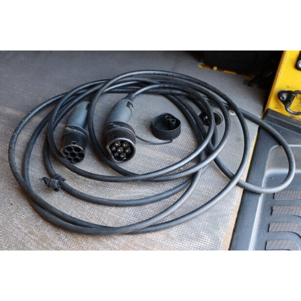 2020 Mercedes-Benz EVITO-45495318