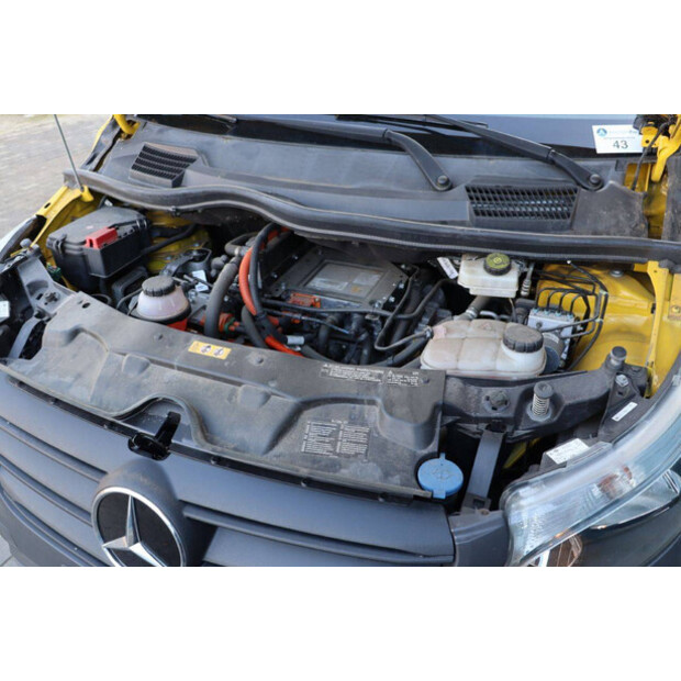 2020 Mercedes-Benz EVITO-45495321