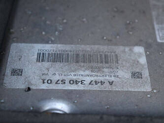 2020-mercedes-benz-evito-1424353-45495322