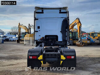 2022-ford-f-max-500-1424354-45495331