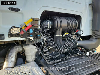 2022-ford-f-max-500-1424354-45495333