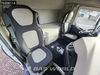 2022-ford-f-max-500-1424354-45495350