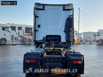 2022-ford-f-max-500-1424356-45495412