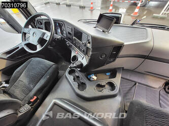 2017-mercedes-benz-antos-1843-45495600