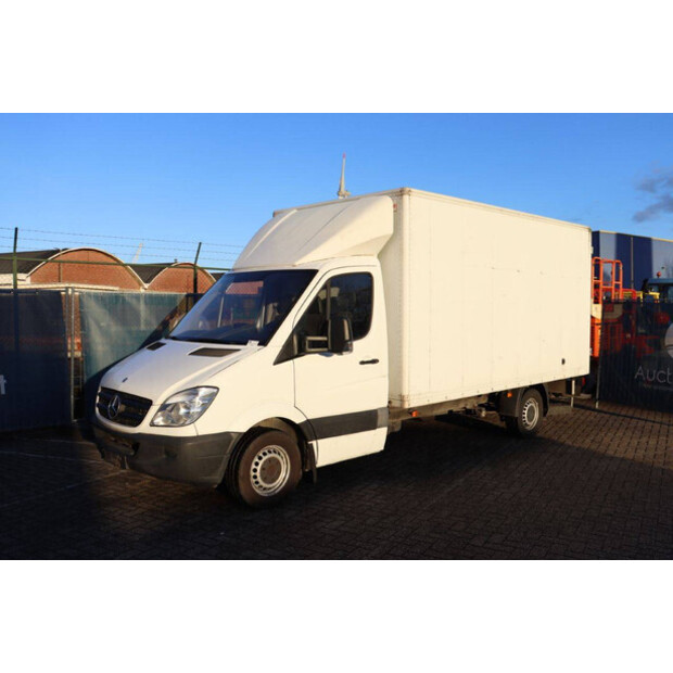 Mercedes-Benz SPRINTER-45495830