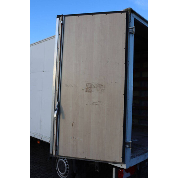 Mercedes-Benz SPRINTER-45495858