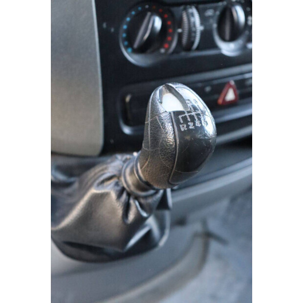 Mercedes-Benz SPRINTER-45495874