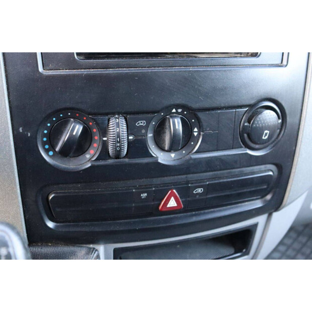 Mercedes-Benz SPRINTER-45495875