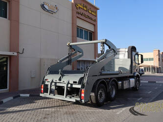 2012-mercedes-benz-2642-1405414-45498779