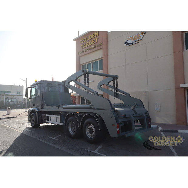 2012 مرسيدس بنز 2642-45498786