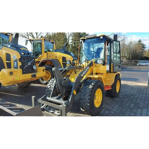 2026 Volvo L30HS-45501898