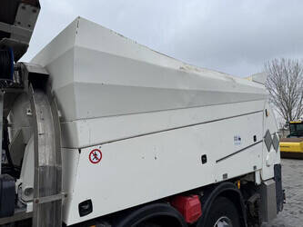 2008-mercedes-benz-2536-chipsealer-bcg-500-45508770