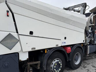 2008-mercedes-benz-2536-chipsealer-bcg-500-45508785