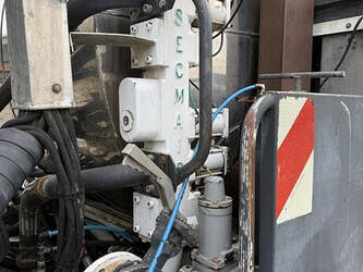 2008-mercedes-benz-2536-chipsealer-bcg-500-45508792