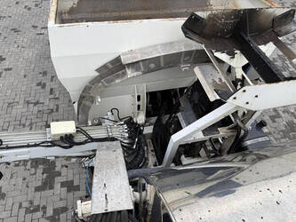 2008-mercedes-benz-2536-chipsealer-bcg-500-45508805