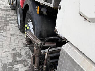 2008-mercedes-benz-2536-chipsealer-bcg-500-45508817