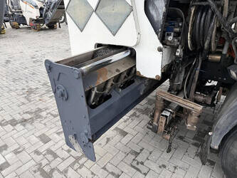 2008-mercedes-benz-2536-chipsealer-bcg-500-45508833