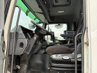 2008-mercedes-benz-2536-chipsealer-bcg-500-45508844