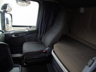 2016-scania-r410-1424428-45508931