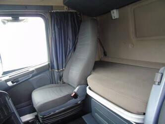 2016-scania-r410-1424428-45508935