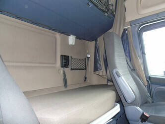 2016-scania-r410-1424428-45508936